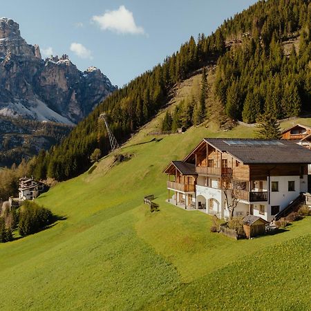 Refugium Laflu Apartments Corvara In Badia Εξωτερικό φωτογραφία