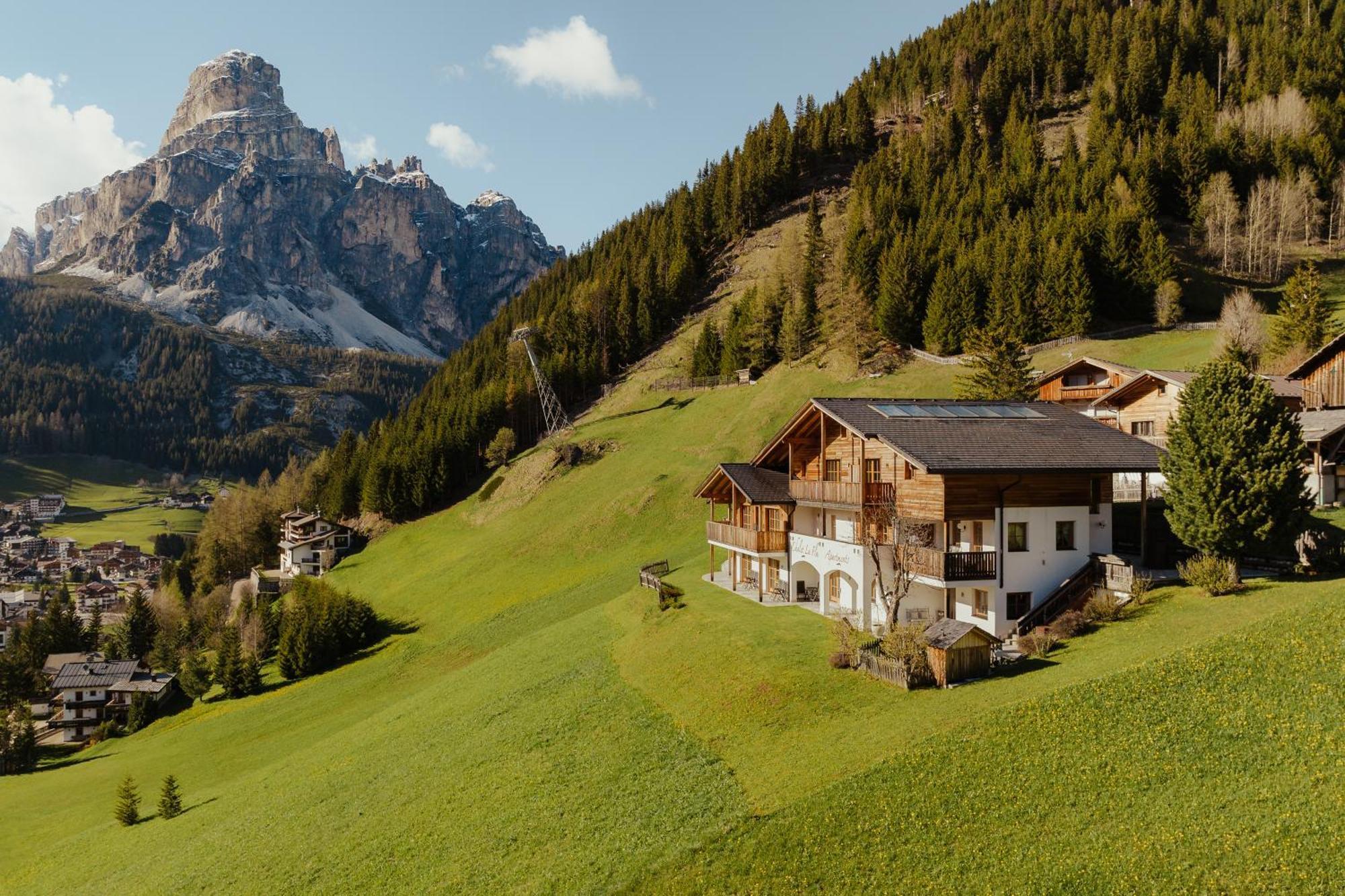 Refugium Laflu Apartments Corvara In Badia Εξωτερικό φωτογραφία